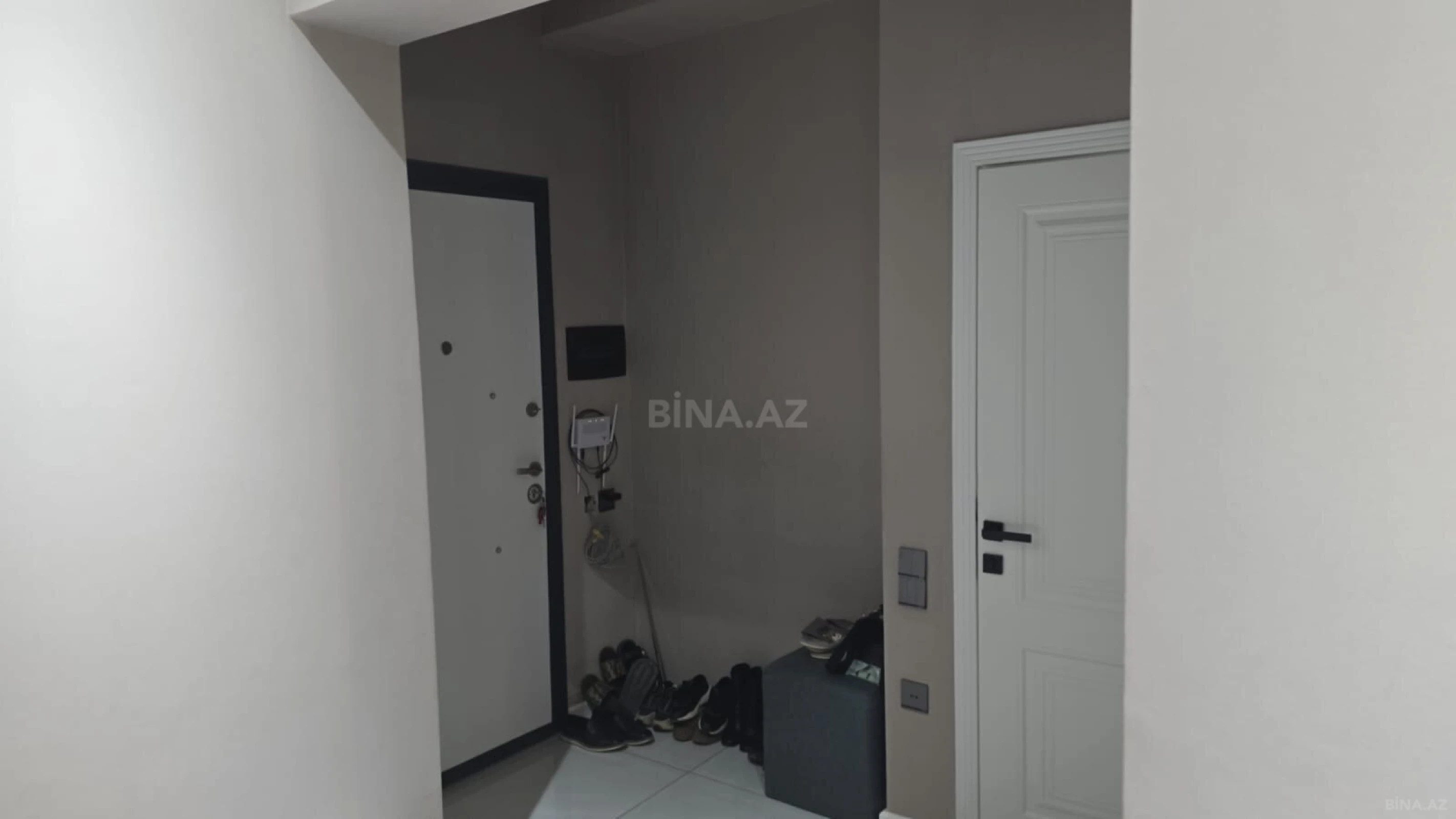 Satılır 2 otaqlı mənzil 72 m²