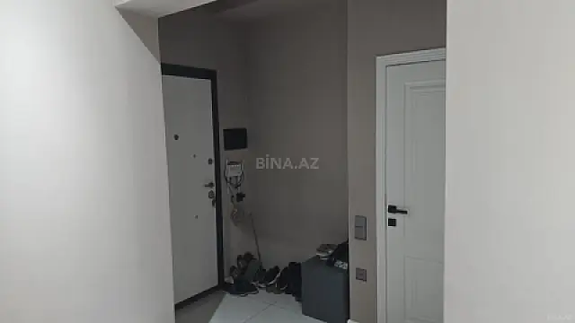 Satılır 2 otaqlı mənzil 72 m²