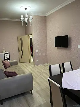 Kirayə verilir 2 otaqlı mənzil 65 m²