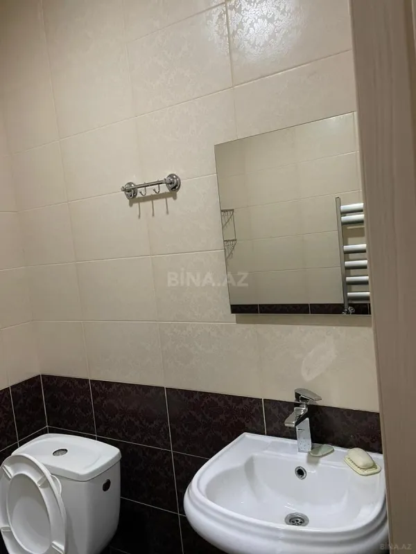 Kirayə verilir 2 otaqlı mənzil 65 m²