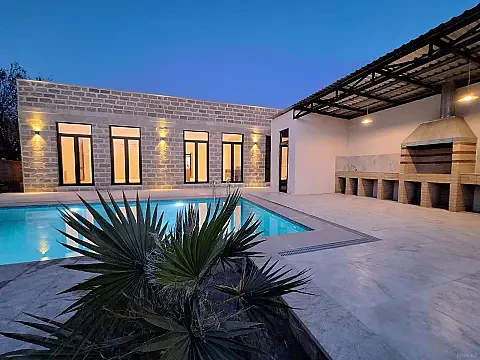 Kirayə verilir 6 otaqlı həyət evi 220 m² — Bakı 6 otaq 220.00 m²