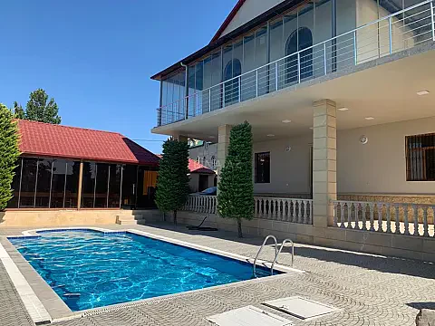 Kirayə verilir 5 otaqlı həyət evi 400 m² — Bakı, Novxanı 5 otaq 400.00 m²