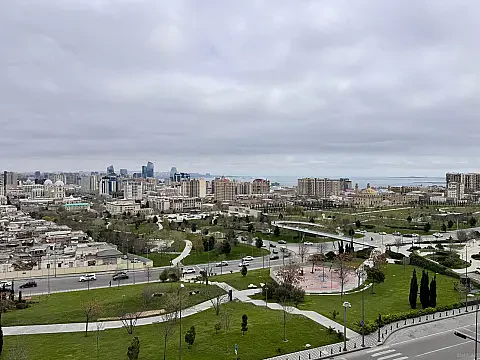 Satılır 3 otaqlı mənzil 135 m² — Bakı, Nizami 3 otaq 135.00 m²