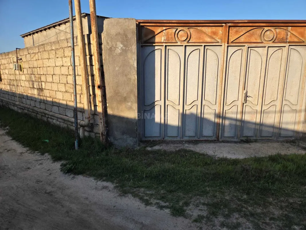 Satılır 2 otaqlı həyət evi 100 m²