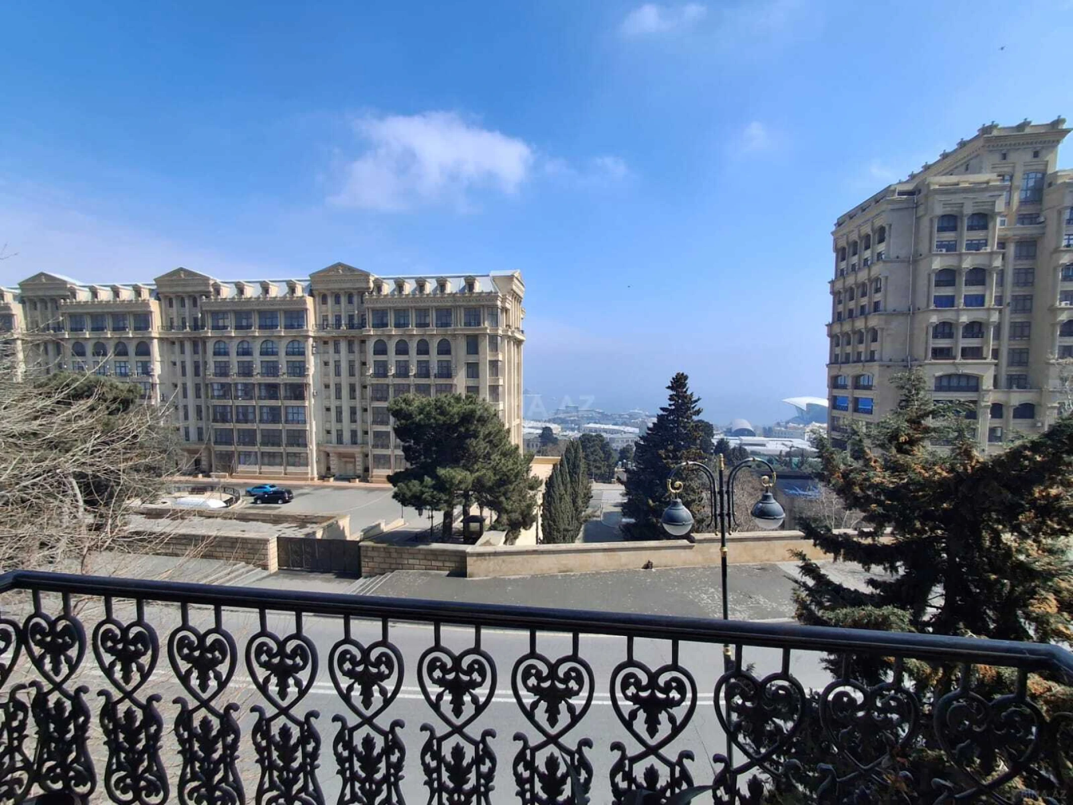 Kirayə verilir 3 otaqlı mənzil 73 m²