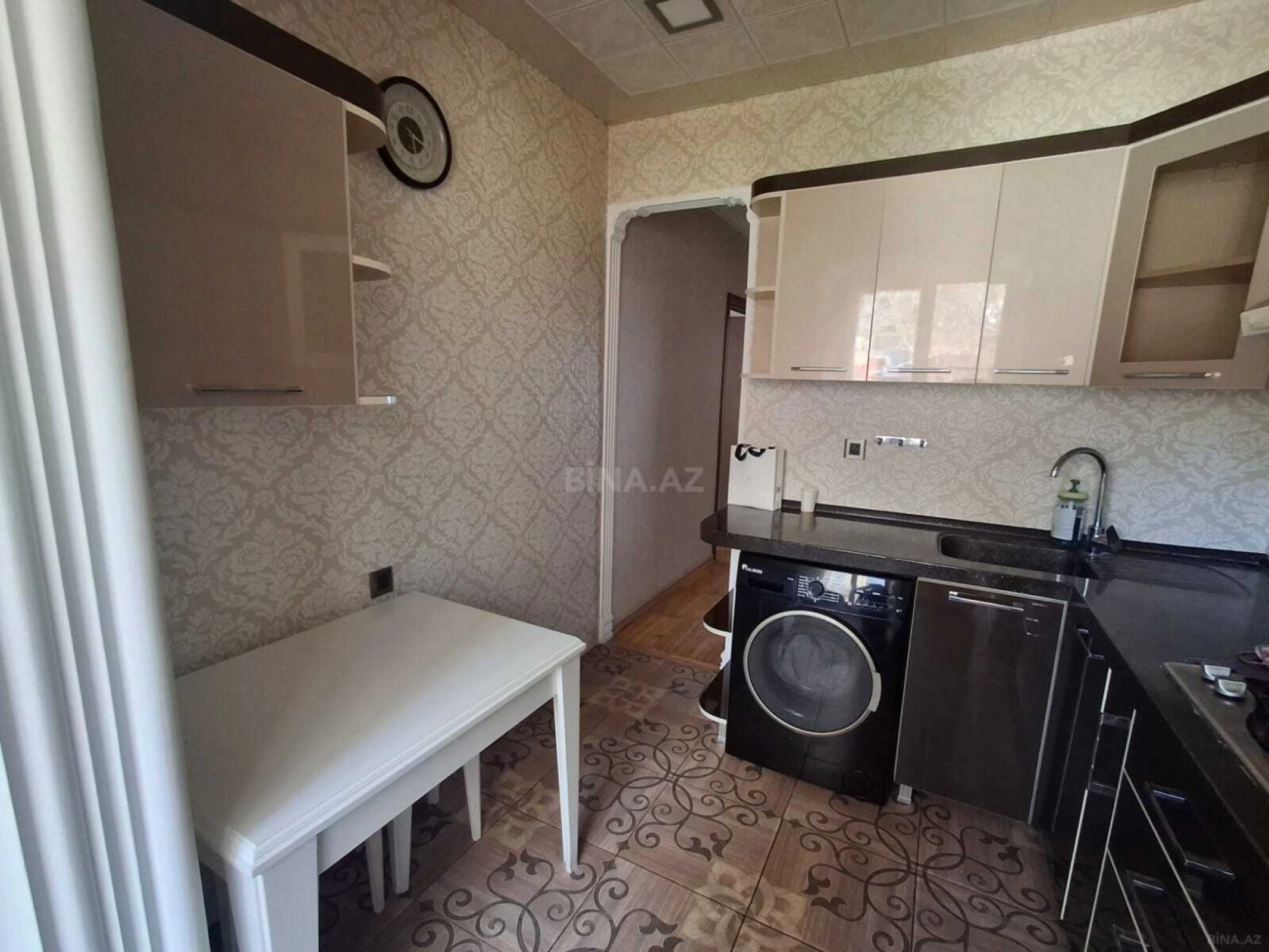 Kirayə verilir 3 otaqlı mənzil 73 m²