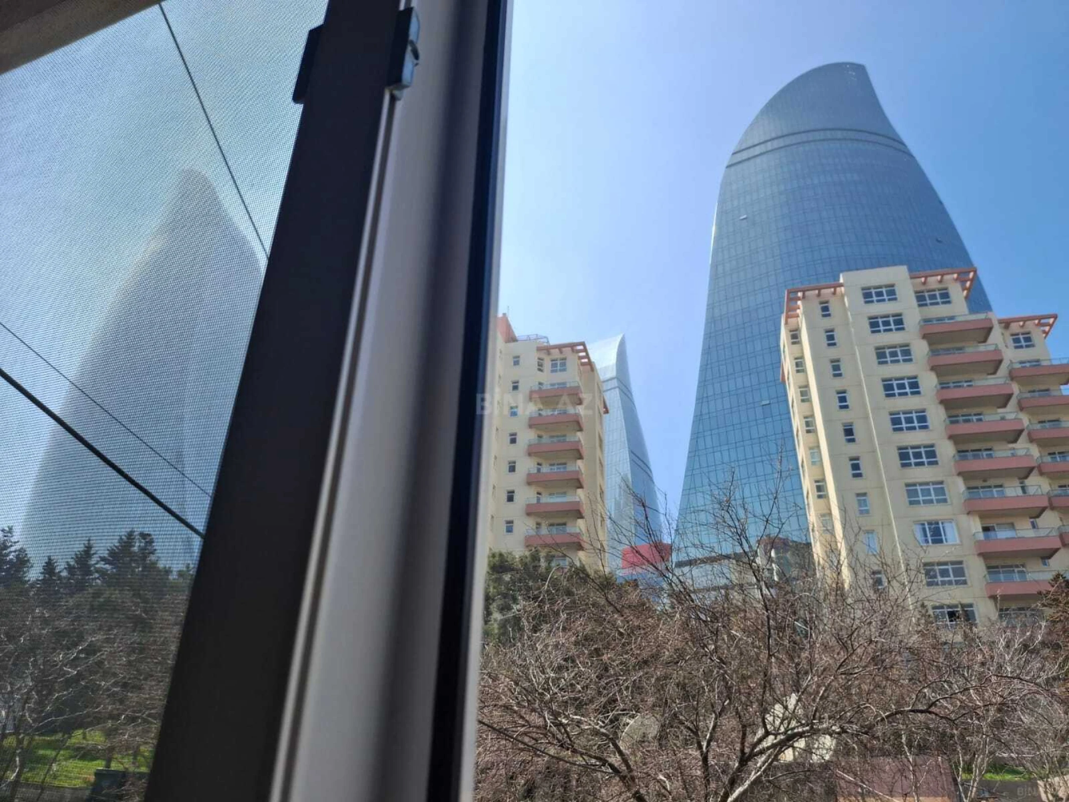 Kirayə verilir 3 otaqlı mənzil 73 m²