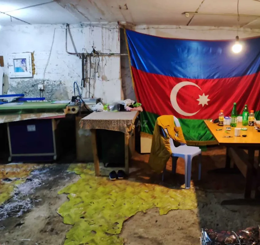 Satılır obyekt 180 m²