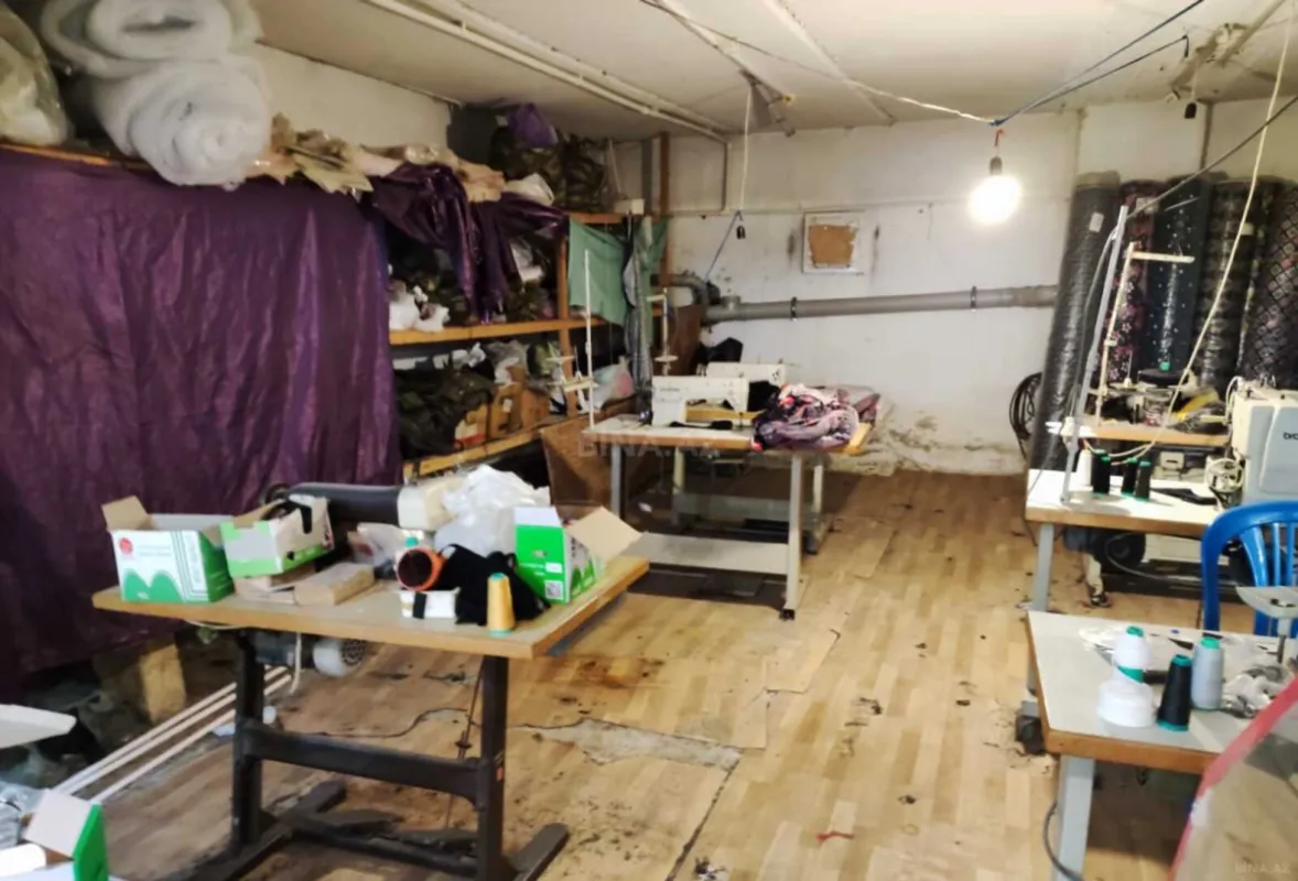 Satılır obyekt 180 m²