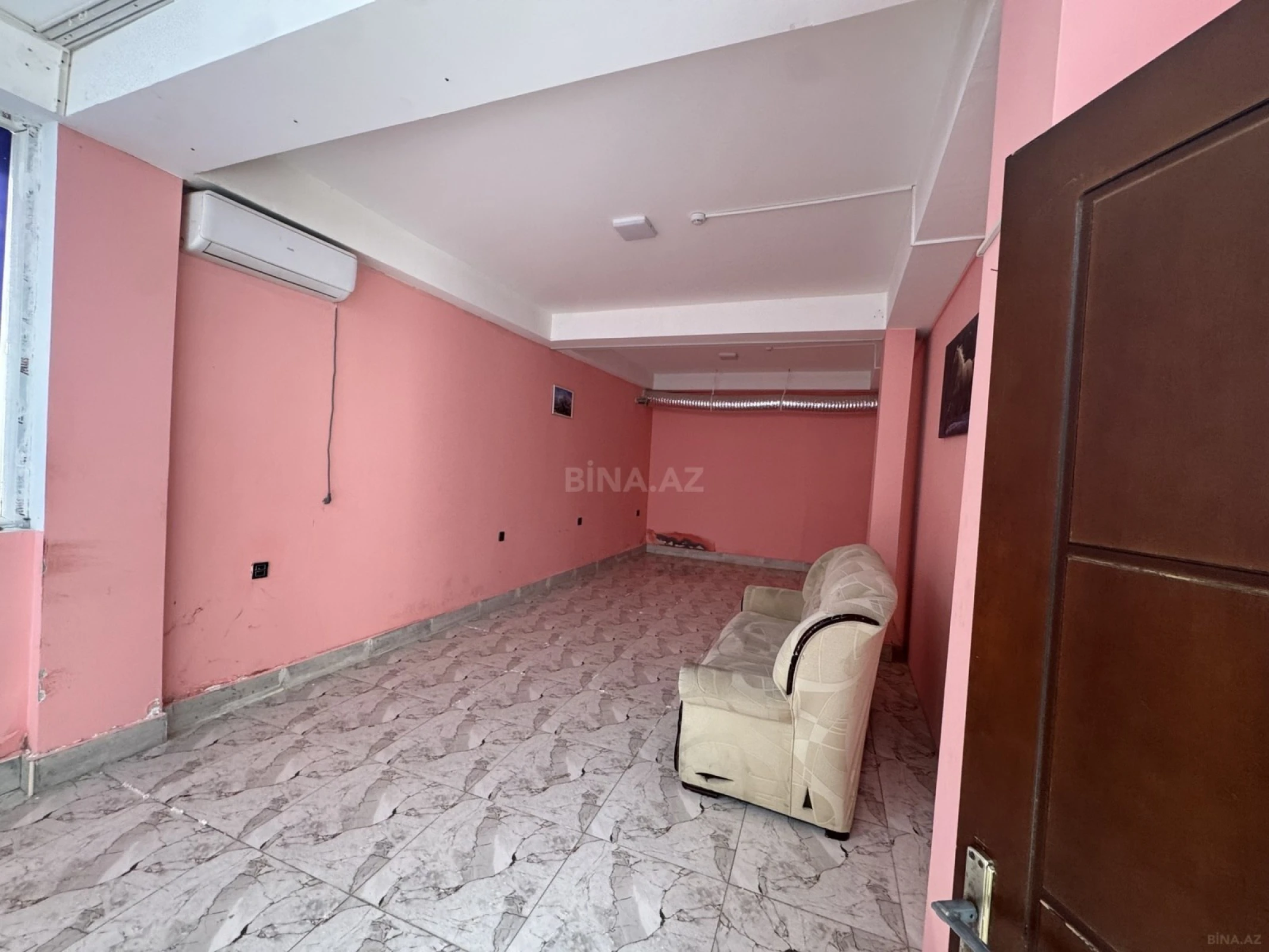 Kirayə verilir obyekt 85 m²