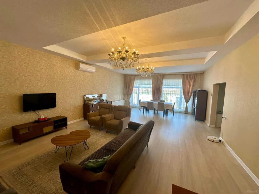 Satılır 4 otaqlı həyət evi 180 m²
