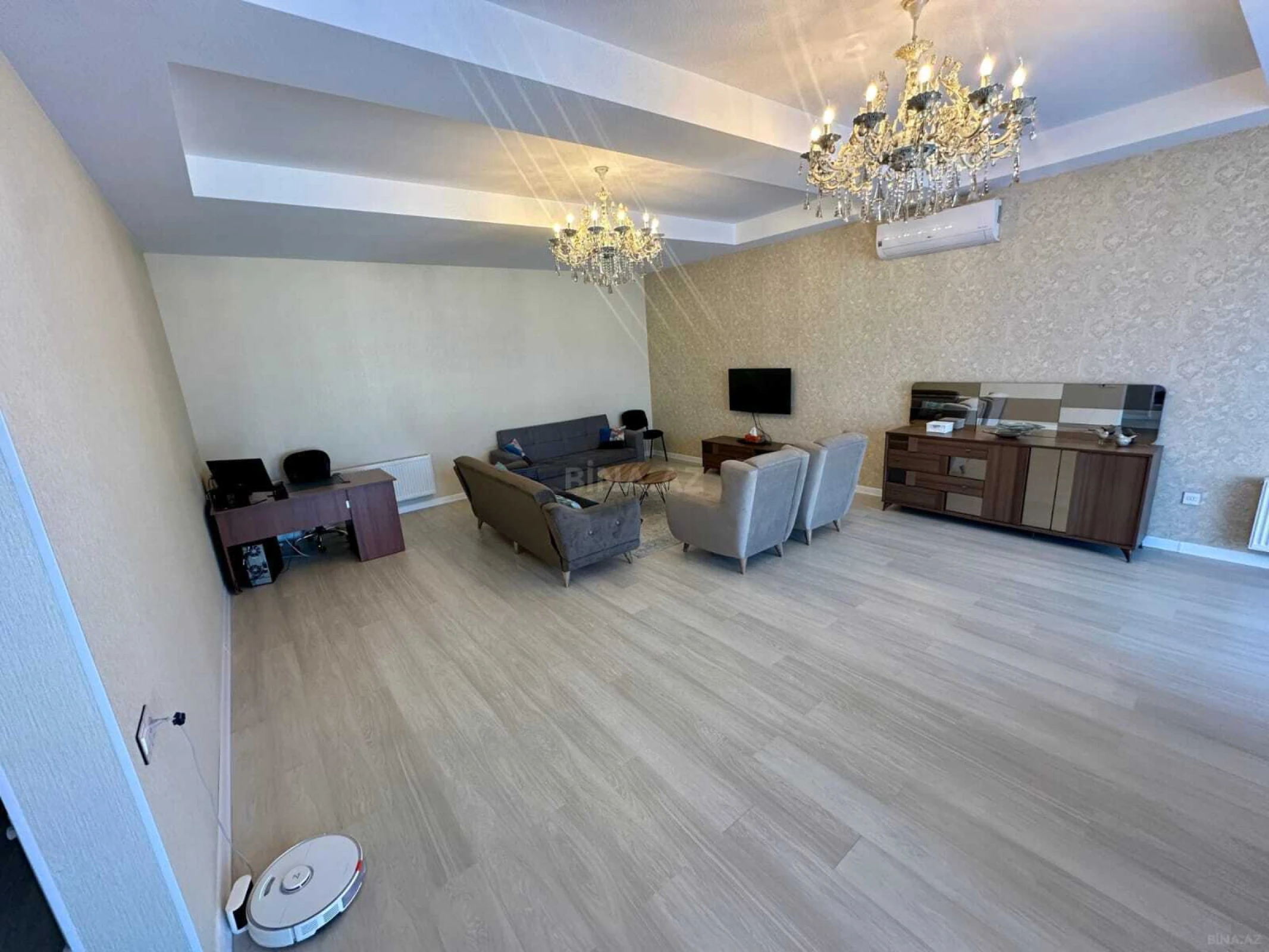 Satılır 4 otaqlı həyət evi 180 m²
