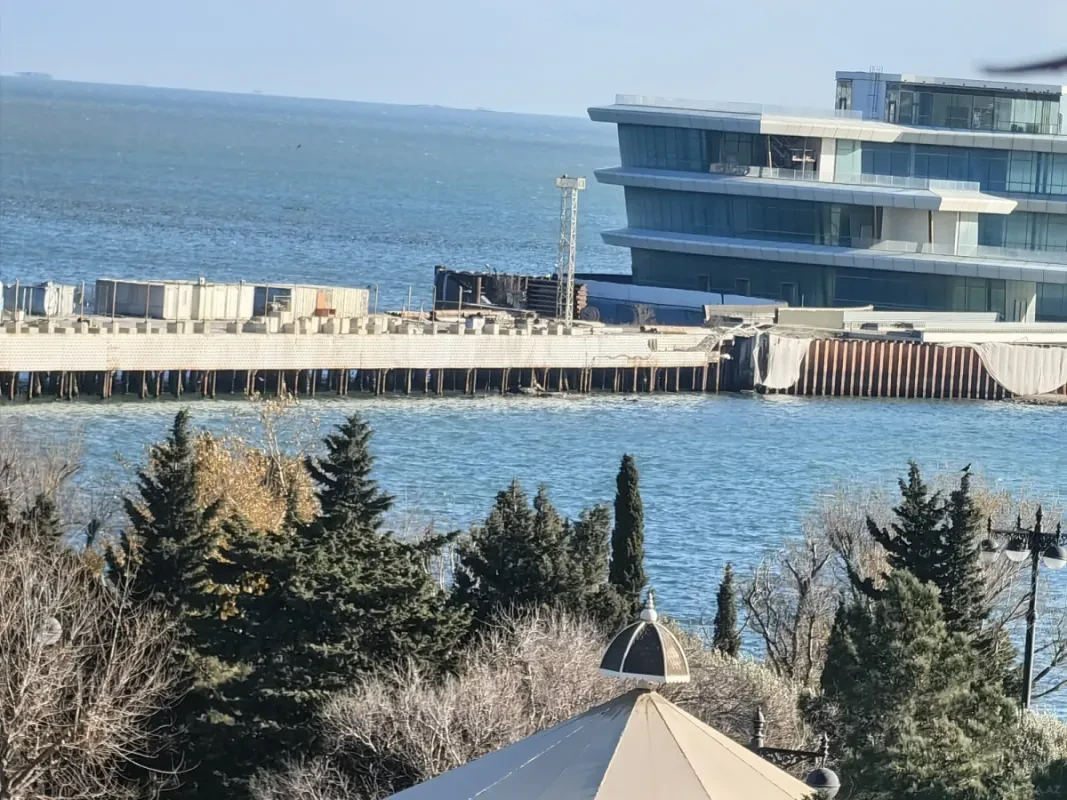 Satılır 3 otaqlı mənzil 100 m²