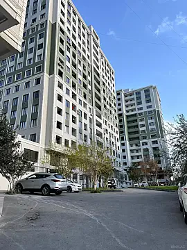 Satılır 3 otaqlı mənzil 130 m² — Bakı, Həzi Aslanov qəs. 3 otaq 130.00 m²