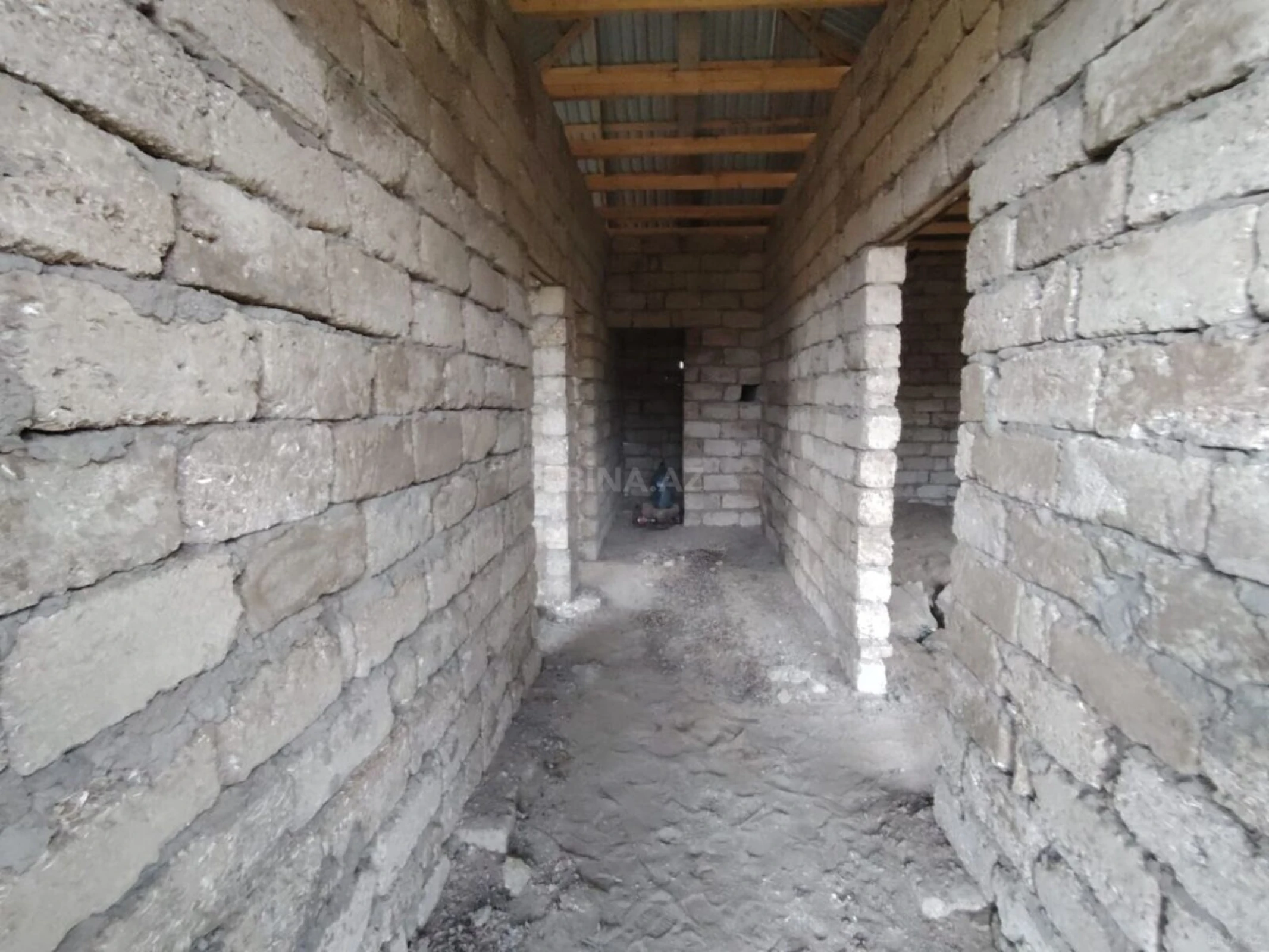 Satılır 2 otaqlı həyət evi 90 m²