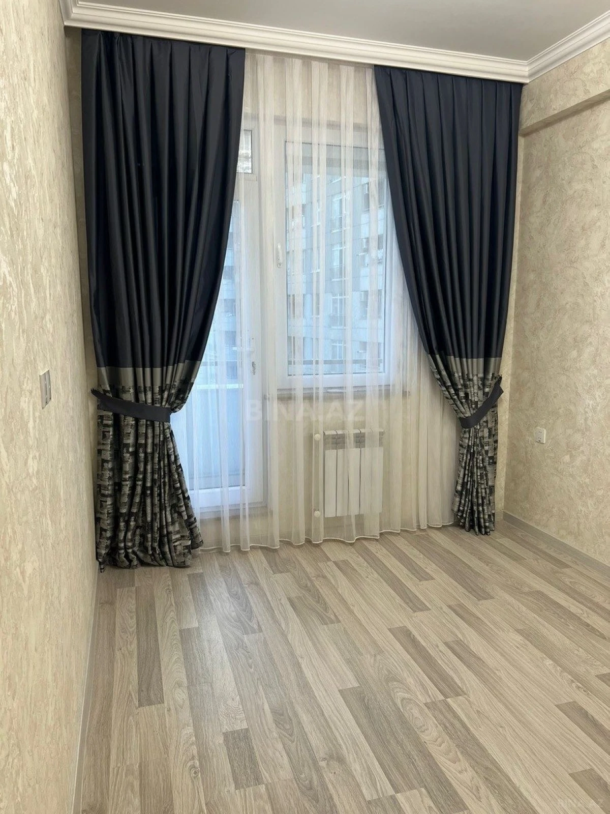 Satılır 2 otaqlı mənzil 48 m²