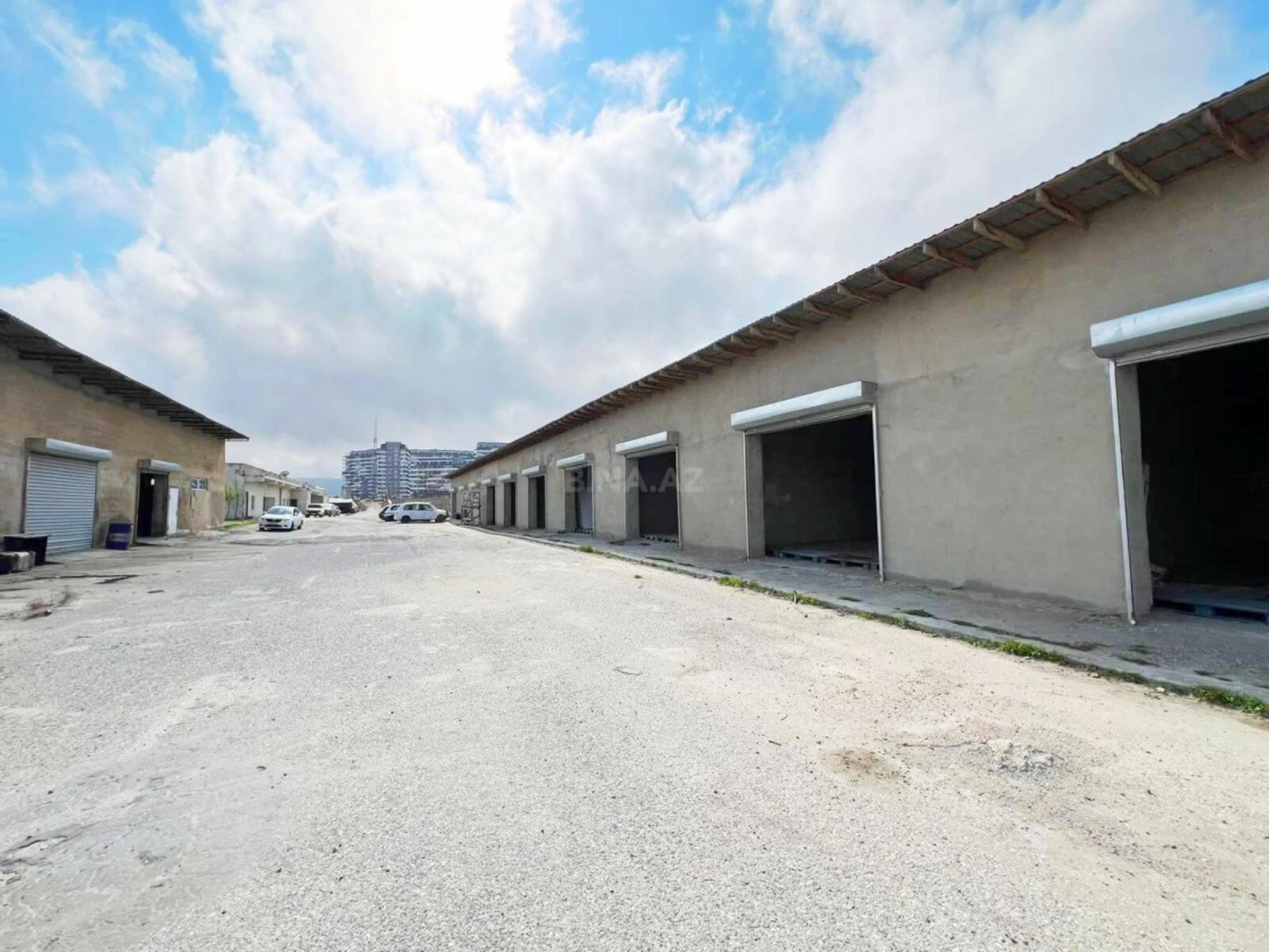 Kirayə verilir obyekt 1500 m²