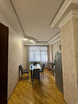 Kirayə verilir 3 otaqlı mənzil 135 m² — Bakı 3 otaq 135.00 m²