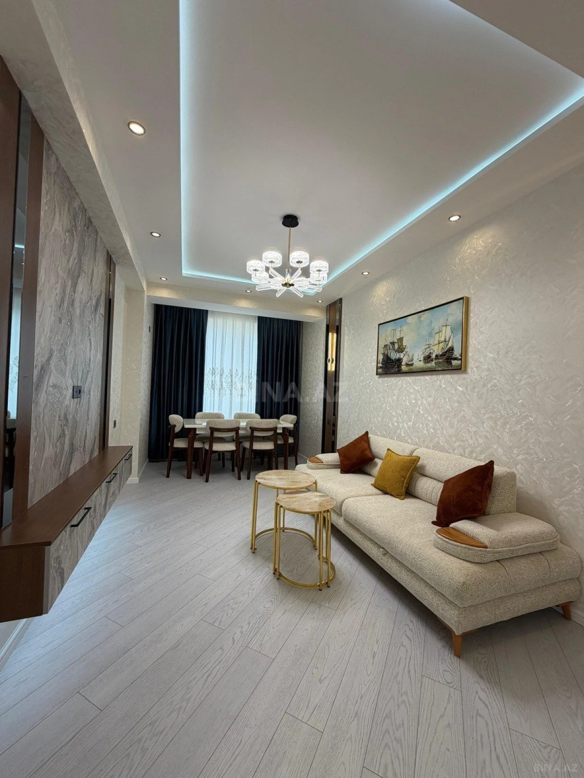 Satılır 2 otaqlı mənzil 73 m²