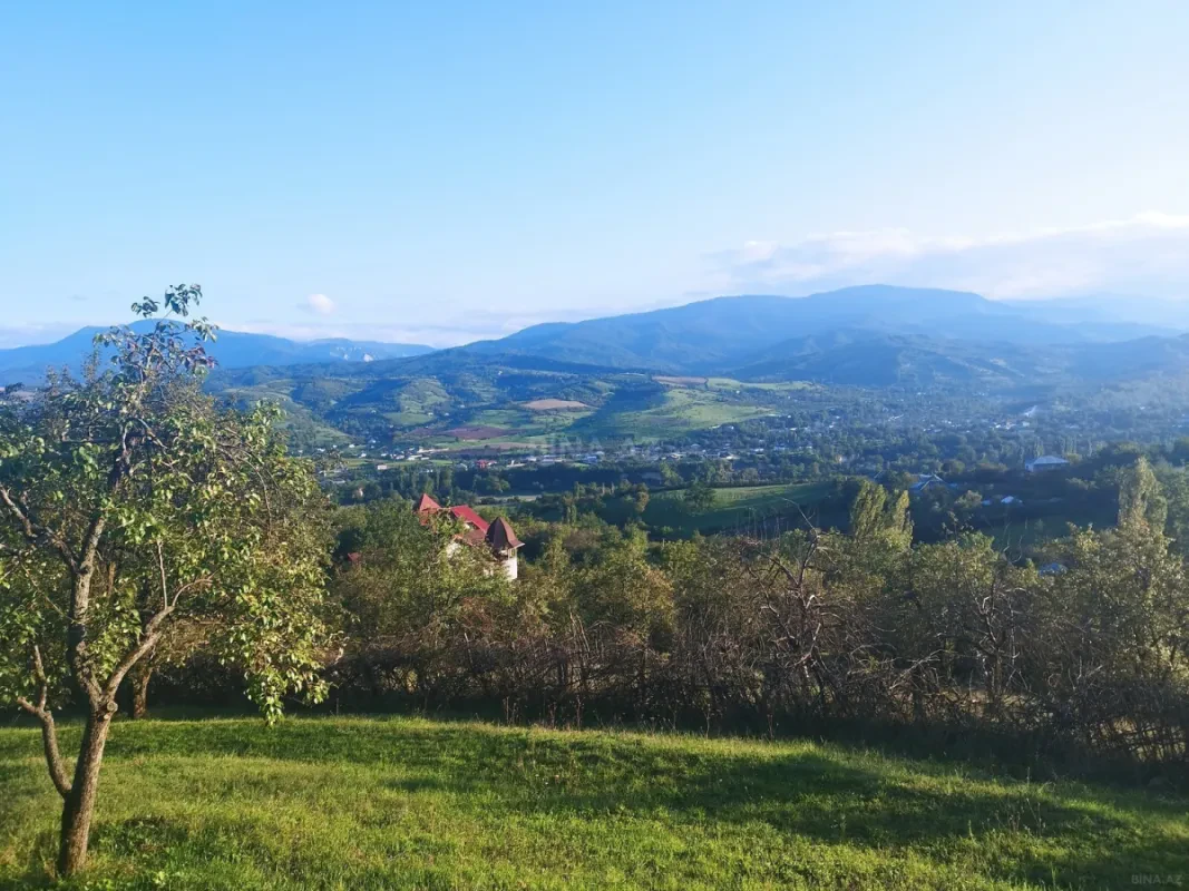 Satılır torpaq sahəsi 50 m²