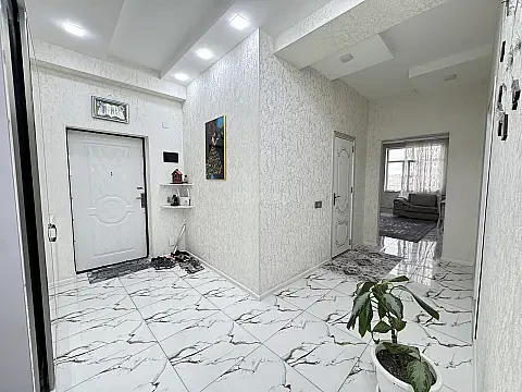 Satılır 3 otaqlı mənzil 90 m² — Bakı 3 otaq 90.00 m²