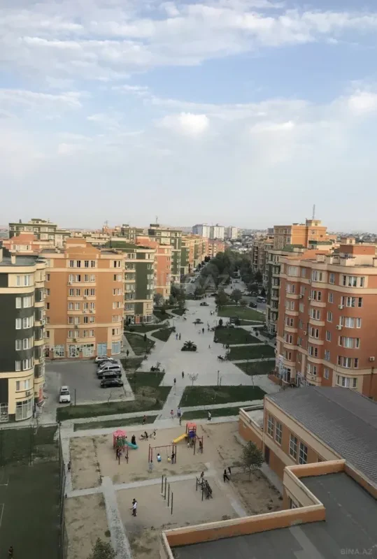 Satılır 3 otaqlı mənzil 92 m²