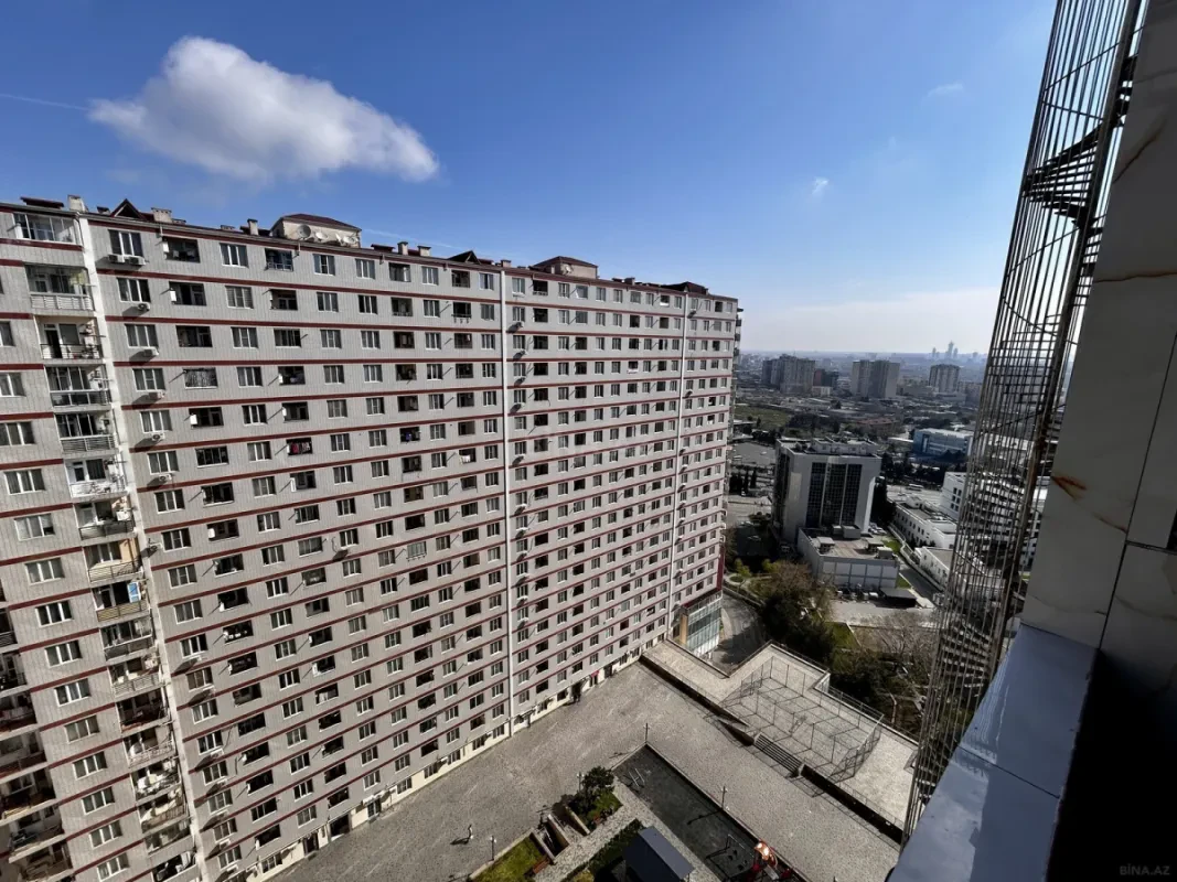 Satılır 2 otaqlı mənzil 64 m²