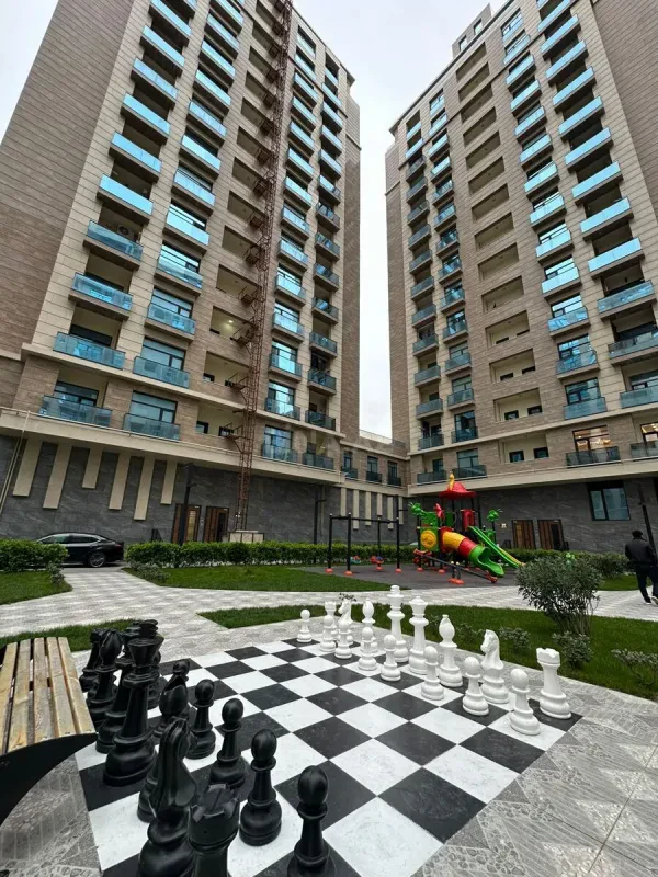 Satılır 3 otaqlı mənzil 99 m²