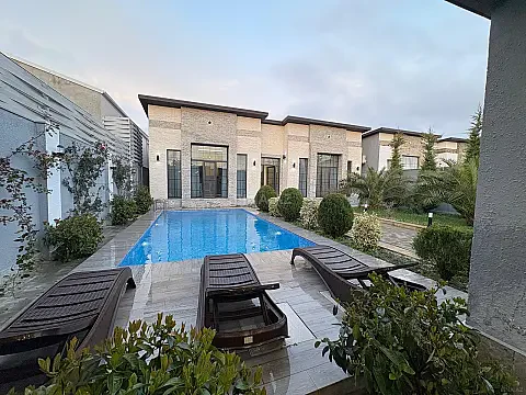 Kirayə verilir 4 otaqlı həyət evi 240 m² — Bakı, Mərdəkan 4 otaq 240.00 m²