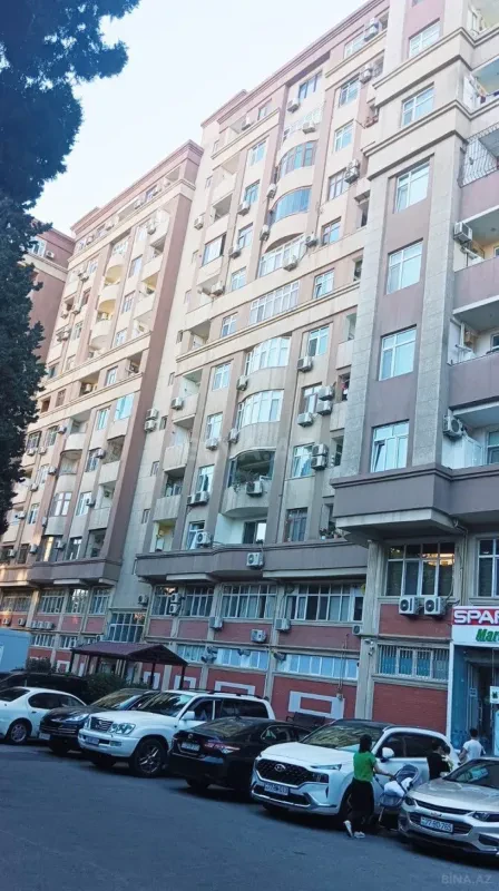 Satılır 2 otaqlı mənzil 100 m²