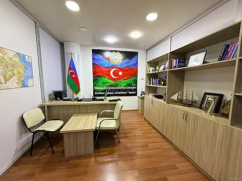 Kirayə verilir 1 otaqlı ofis 17 m² — Bakı 1 otaq 17.00 m²