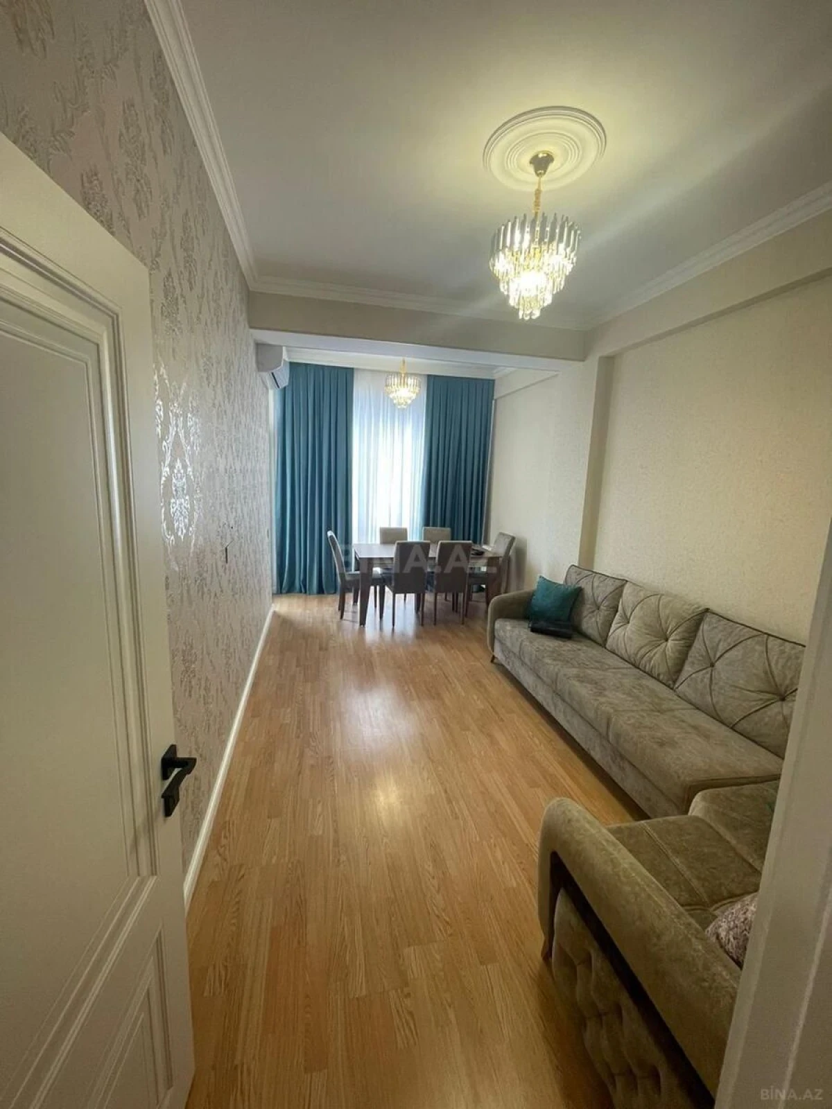 Kirayə verilir 2 otaqlı mənzil 62 m²