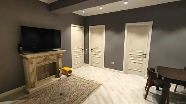 Satılır 3 otaqlı mənzil 85 m² — Bakı, İnşaatçılar 3 otaq 85.00 m²