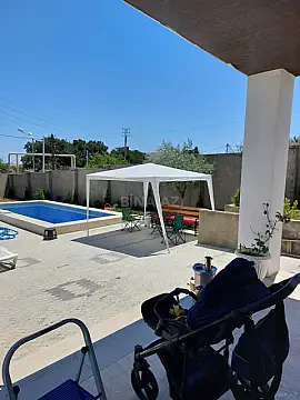 Kirayə verilir 4 otaqlı həyət evi 200 m² — Bakı, Mərdəkan 4 otaq 200.00 m²