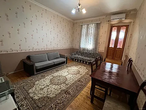 Satılır 3 otaqlı həyət evi 80 m² — Bakı 3 otaq 80.00 m²
