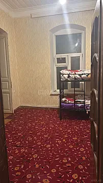 Kirayə verilir 4 otaqlı mənzil 200 m² — Bakı 4 otaq 200.00 m²