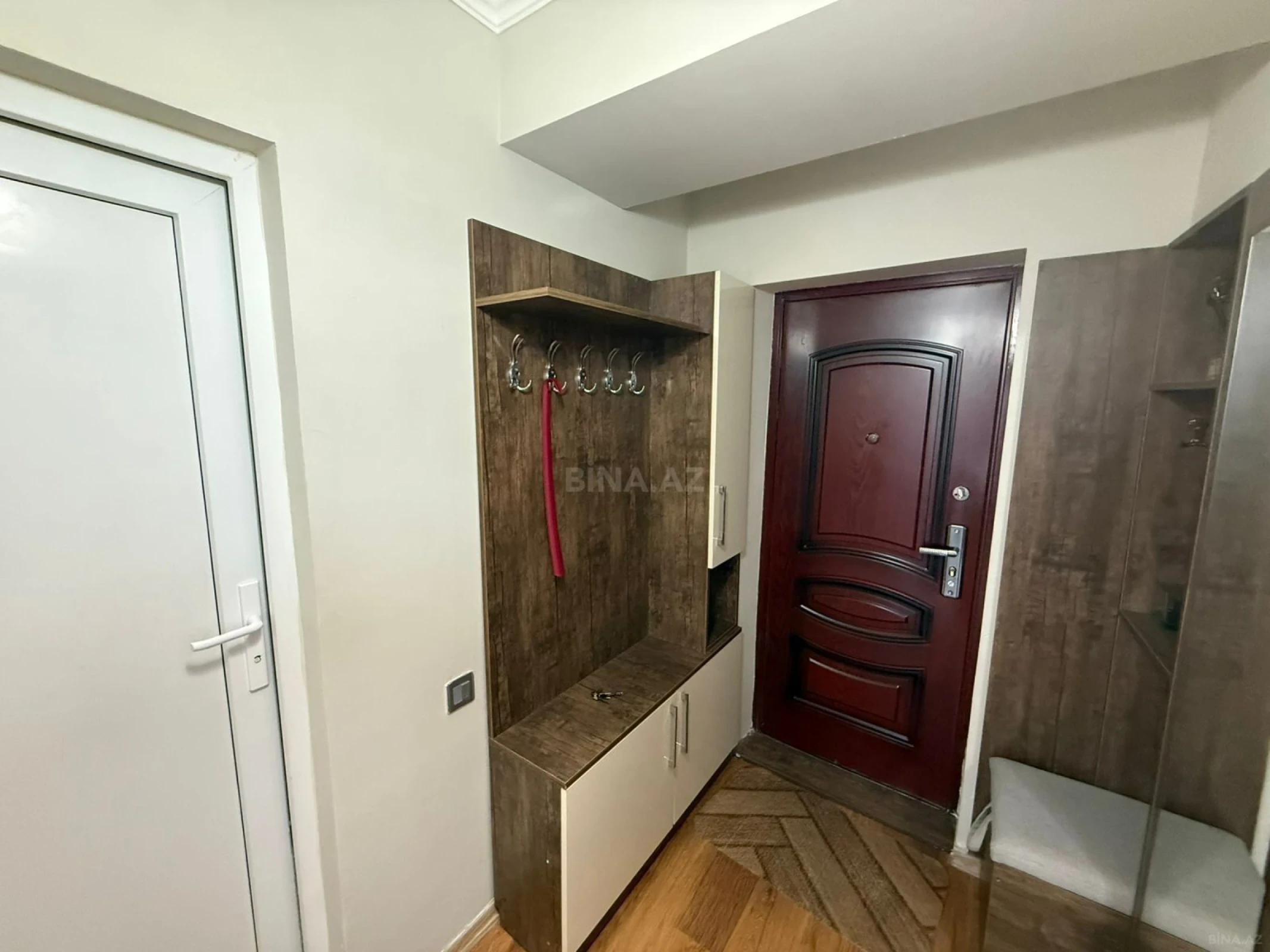 Satılır 1 otaqlı mənzil 37 m²