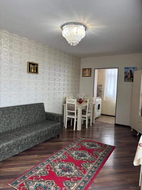 Kirayə verilir 2 otaqlı mənzil 50 m²