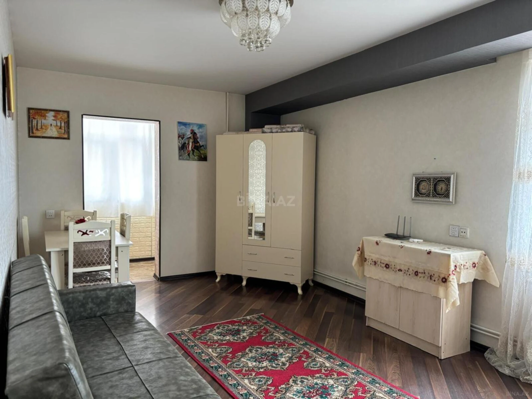 Kirayə verilir 2 otaqlı mənzil 50 m²