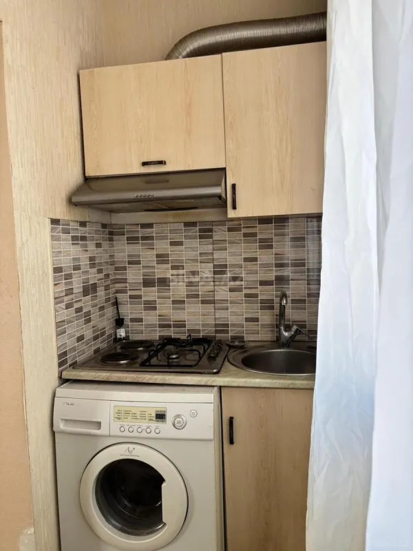 Kirayə verilir 2 otaqlı mənzil 50 m²