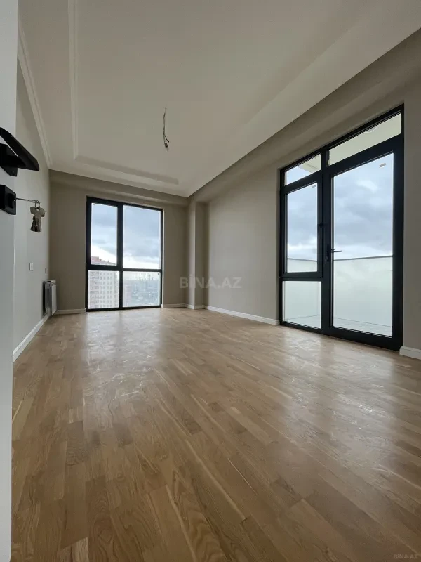 Satılır 3 otaqlı mənzil 86 m²
