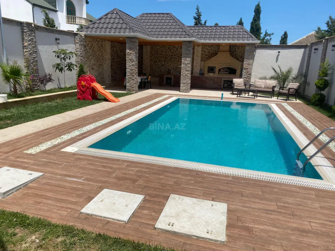 Kirayə verilir 6 otaqlı həyət evi 250 m²
