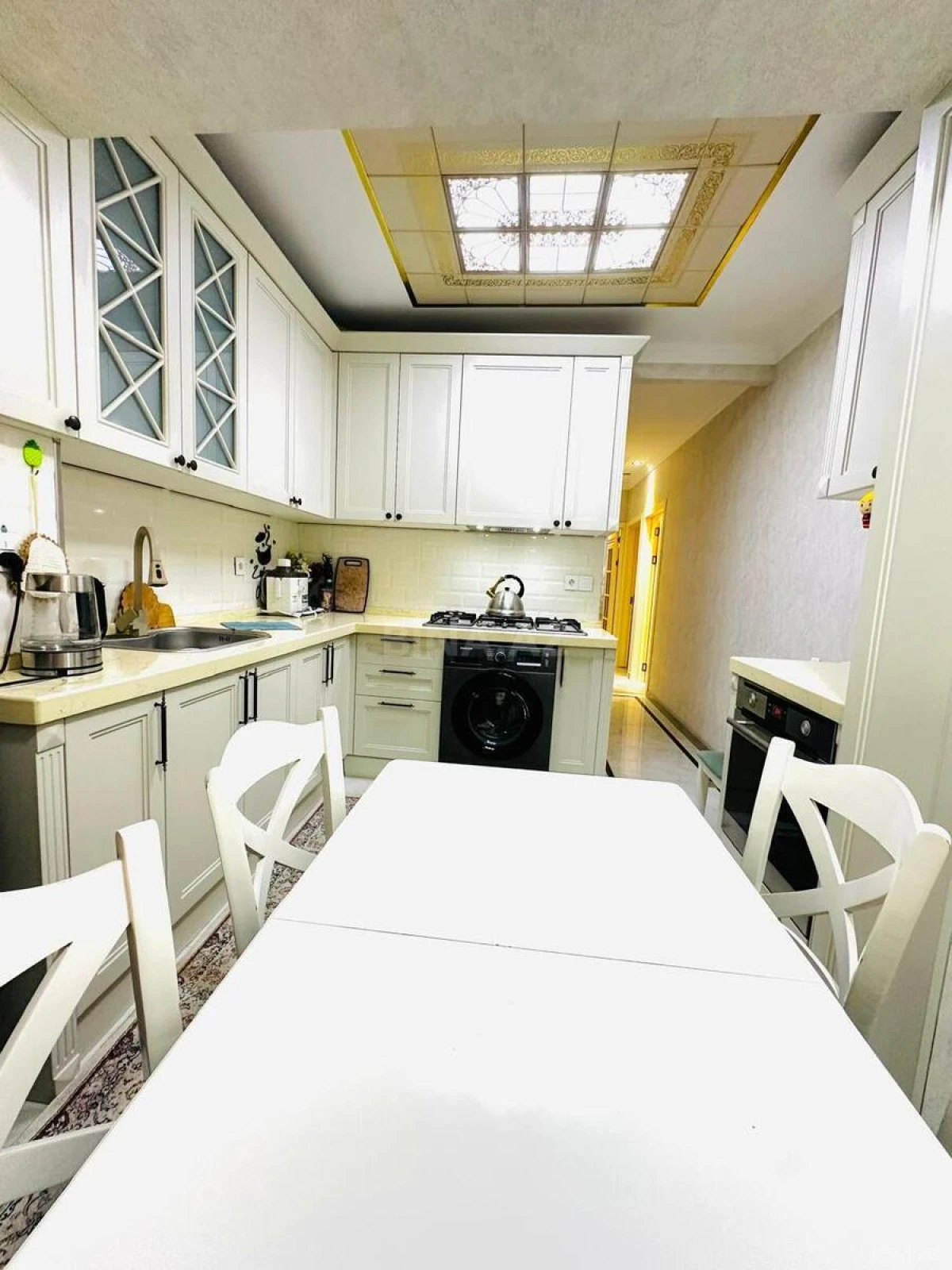 Satılır 4 otaqlı mənzil 105 m²