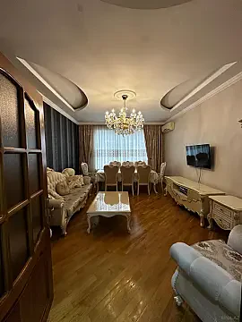 Satılır 3 otaqlı mənzil 90 m² — Bakı, Həzi Aslanov qəs. 3 otaq 90.00 m²
