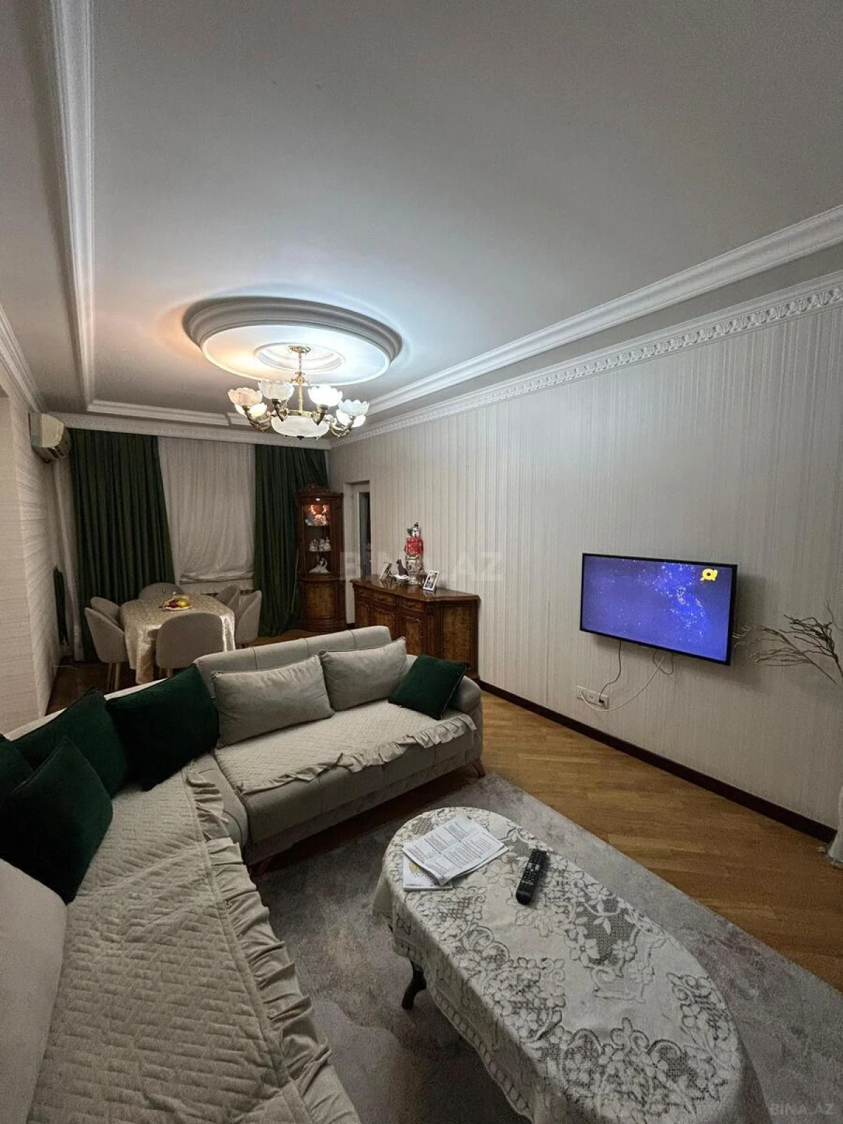 Satılır 3 otaqlı mənzil 110 m²