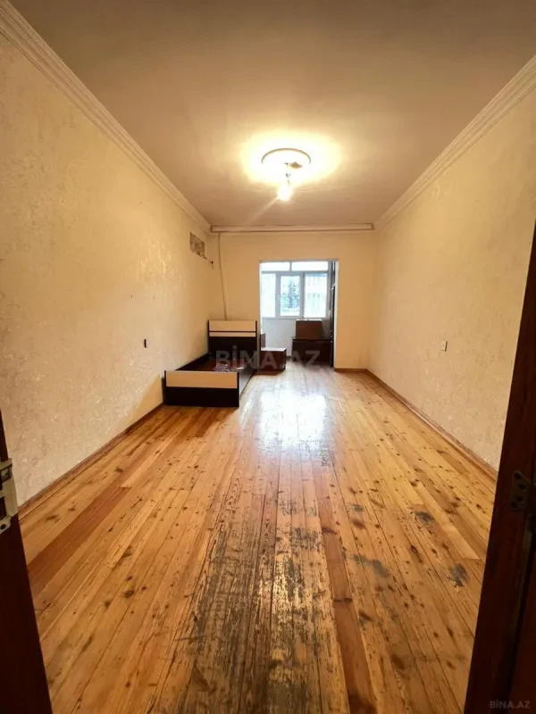 Satılır 2 otaqlı mənzil 45 m²