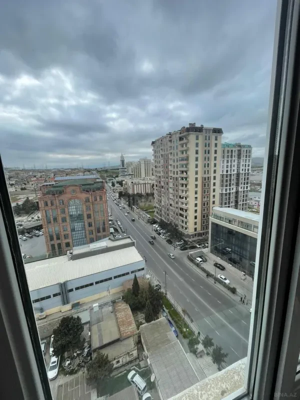 Satılır 2 otaqlı mənzil 80 m²