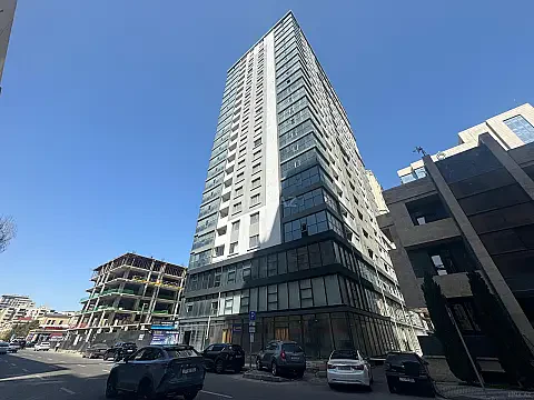 Satılır 4 otaqlı mənzil 185 m² — Bakı, Xətai 4 otaq 185.00 m²