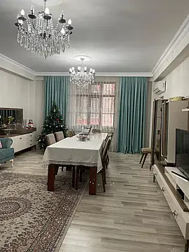 Satılır 3 otaqlı mənzil 135 m² — Bakı, Həzi Aslanov qəs. 3 otaq 135.00 m²