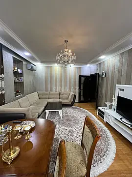 Satılır 3 otaqlı mənzil 117 m² — Bakı 3 otaq 117.00 m²